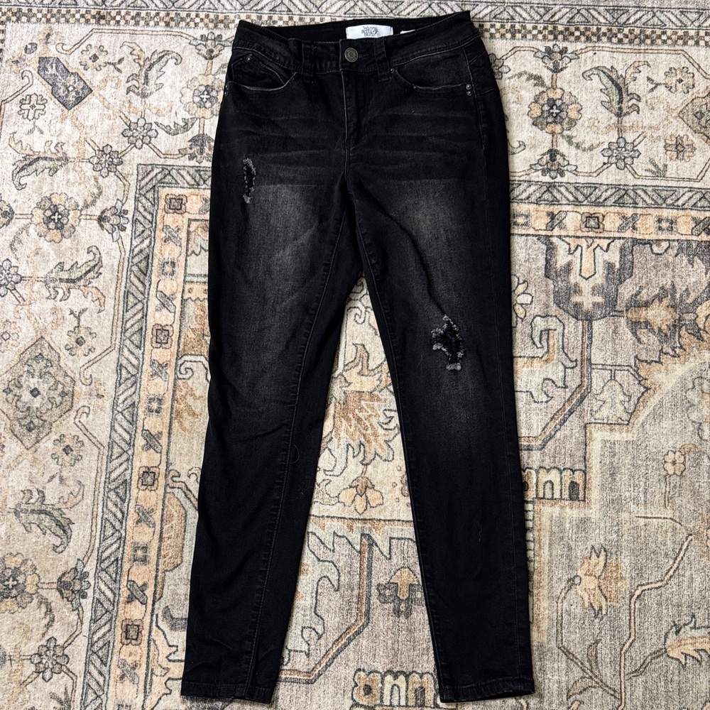 YMI Women's Black Skinny Jeans